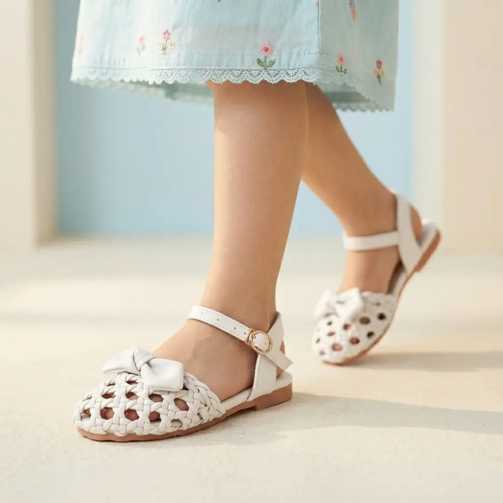 Girls Elegant Black Woven  Sandals with Bow