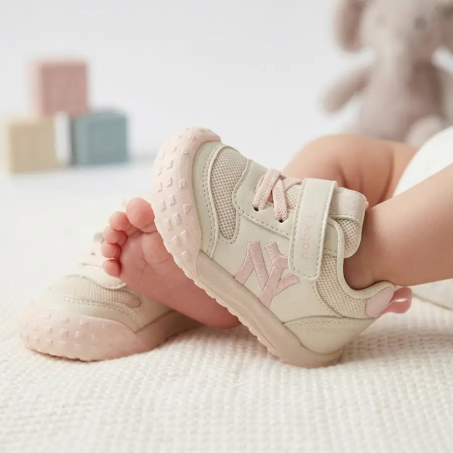Kids' Mesh Velcro Sneakers
