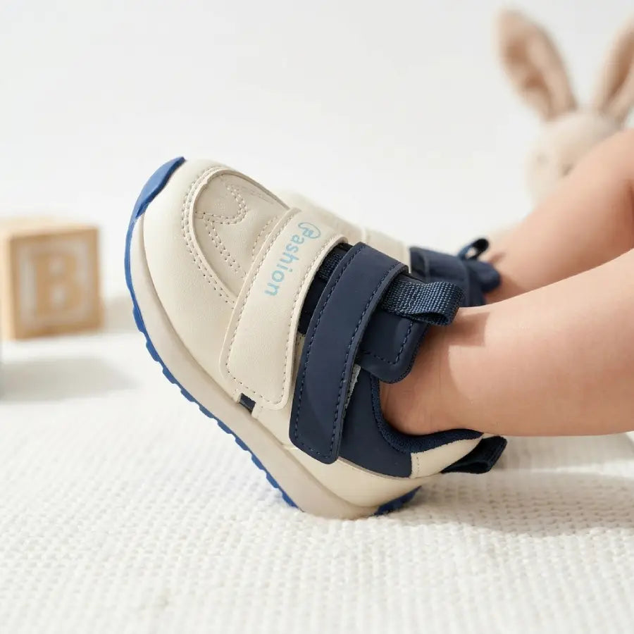 Kids Mesh Sports Sneakers - joggers