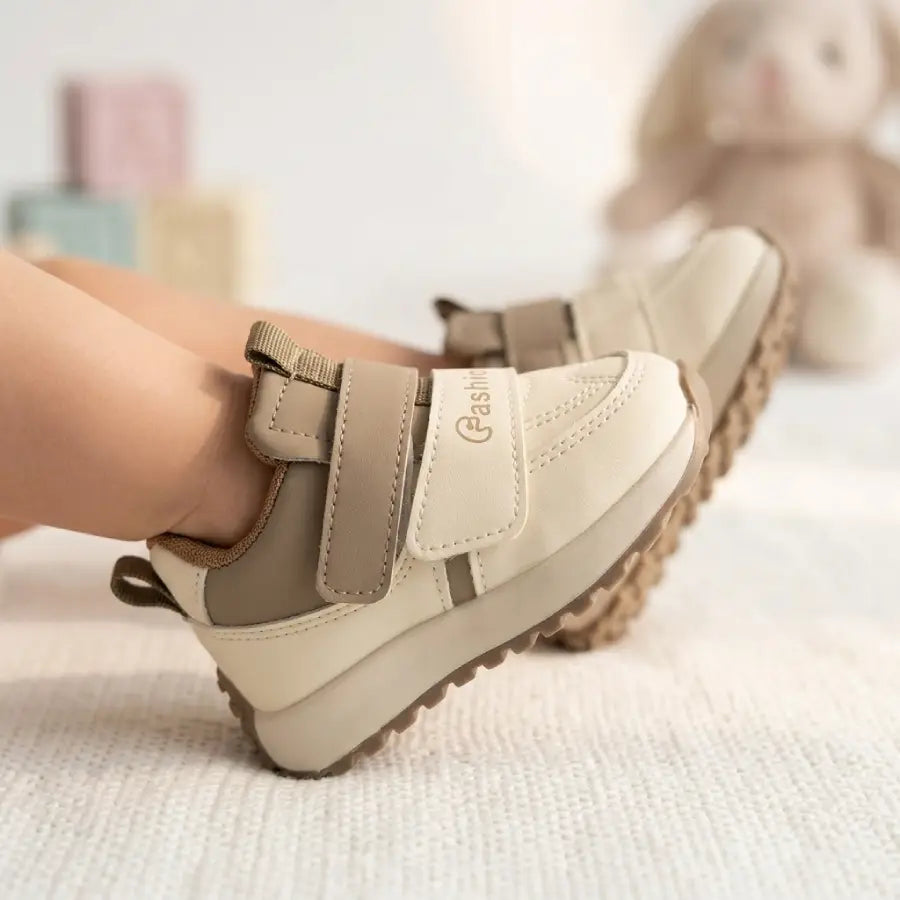 Kids Mesh Sports Sneakers - joggers