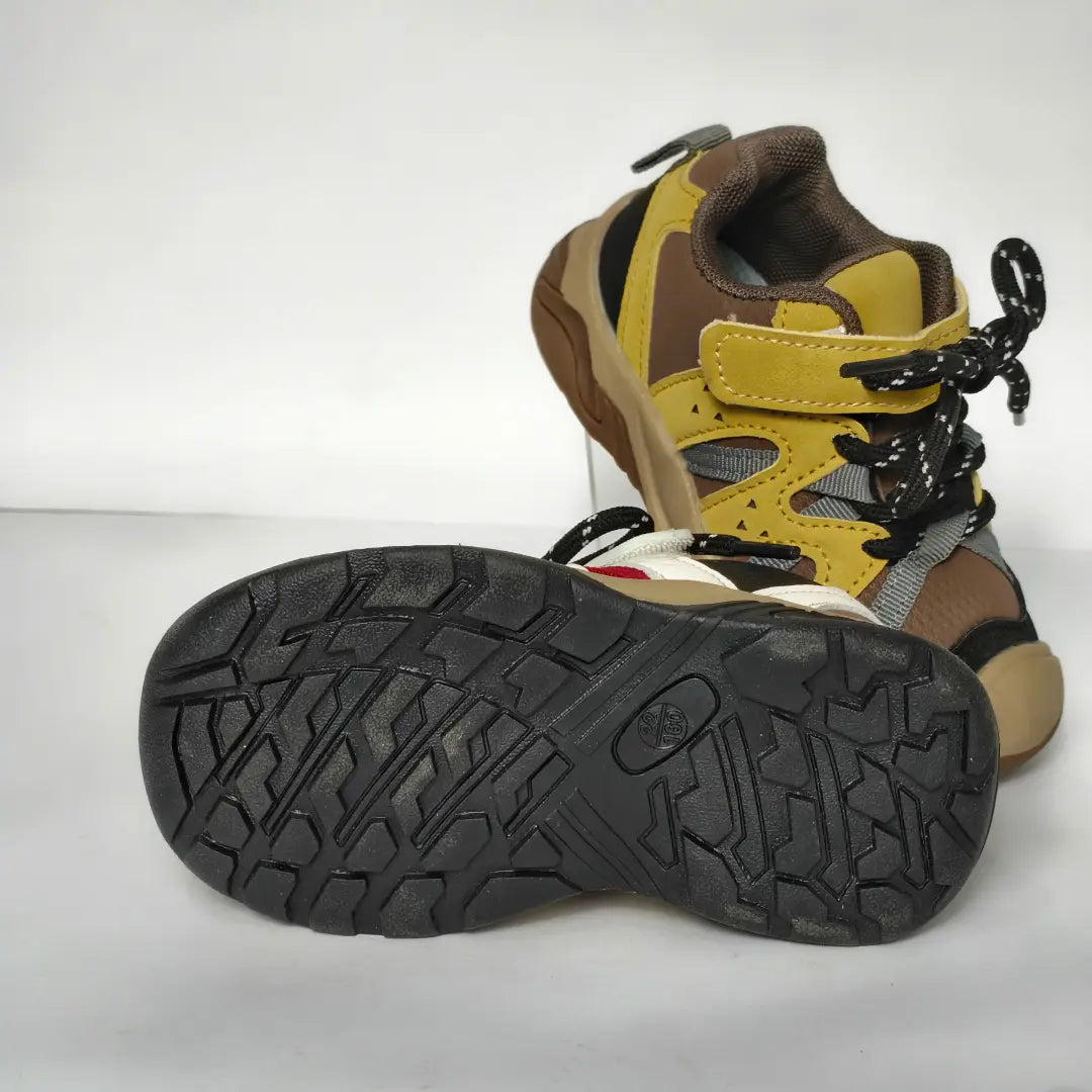 All-Day Comfort Closed-Toe Kids Shoe