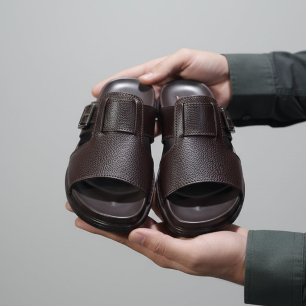 Boys Premium Brown Chappel