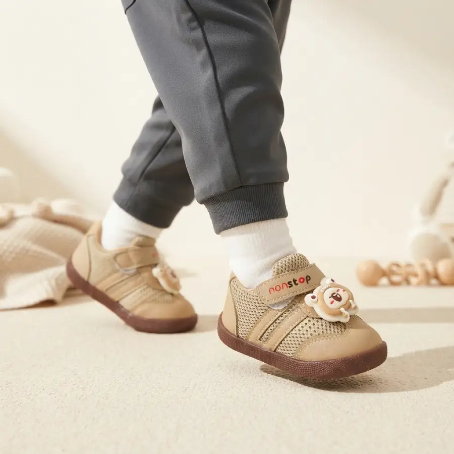 Kids Breathable Mesh Velcro Sneakers - joggers