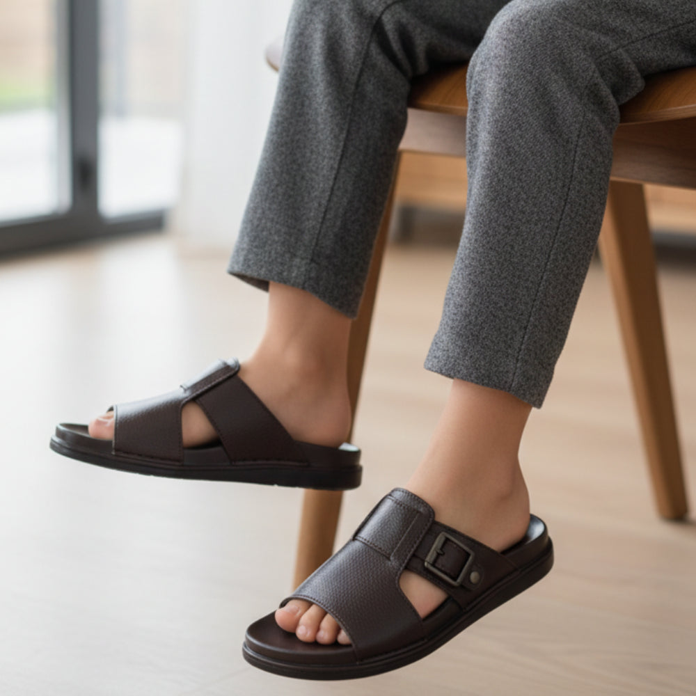 Boys Premium Brown Chappel